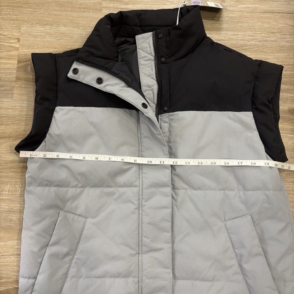 Everlane Puffer Vest Womens Size XS Nyle Quilted, Black & Gray Colorblock - Picture 7 of 9